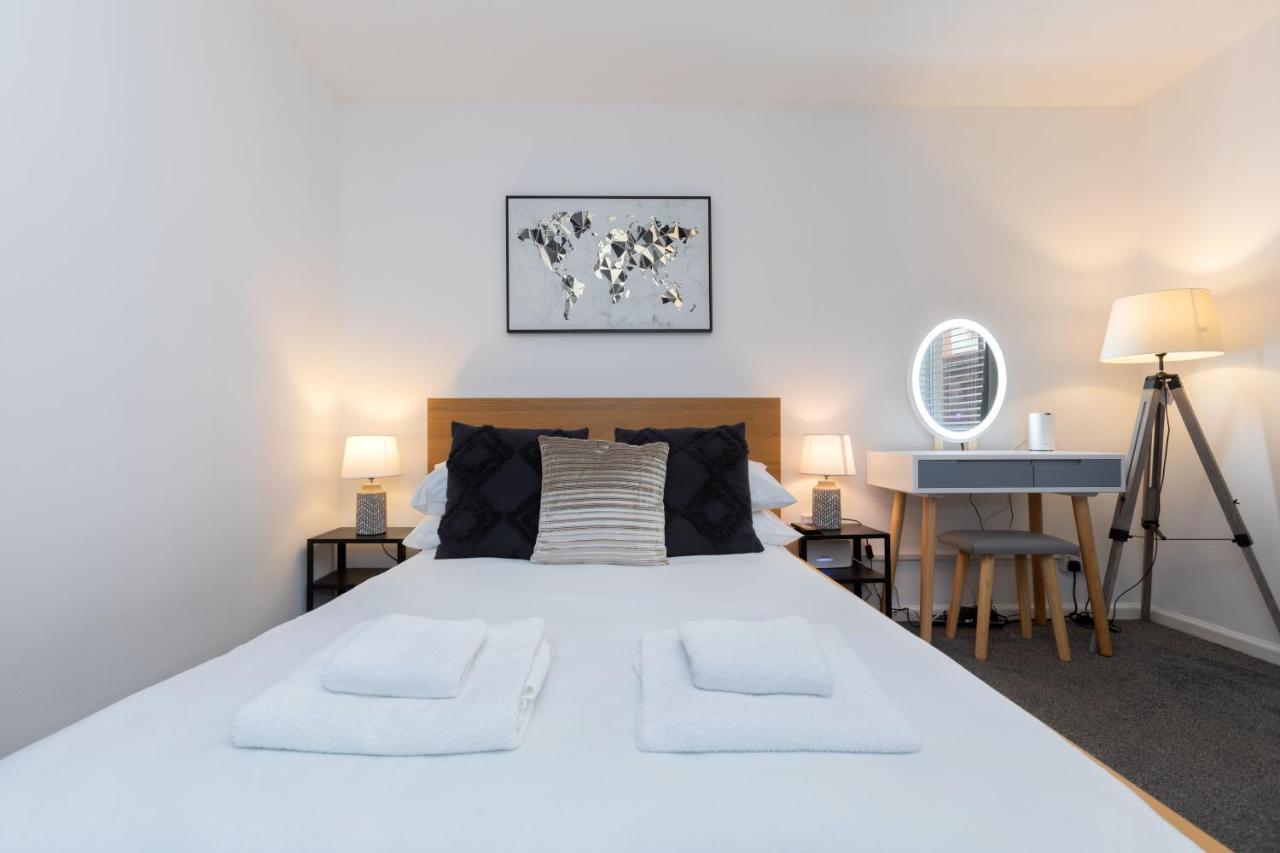 1 Bed Holiday Apartment,Pets Are Welcome Уэймут Экстерьер фото